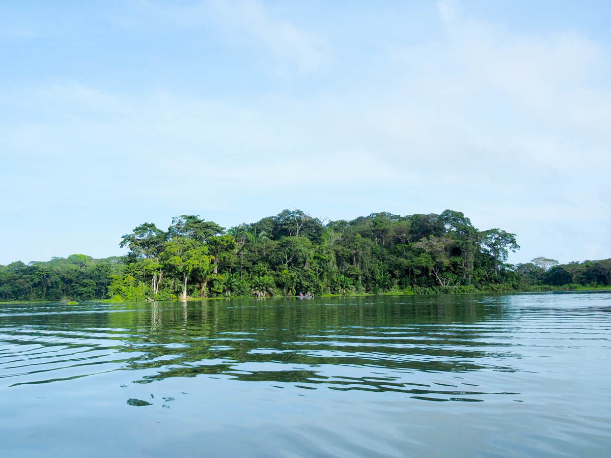 panama day trips visit to Gatun Lake Panama