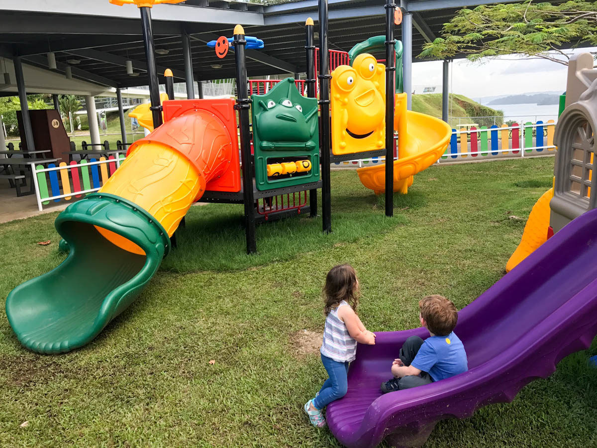 playground at Agua Clara locks