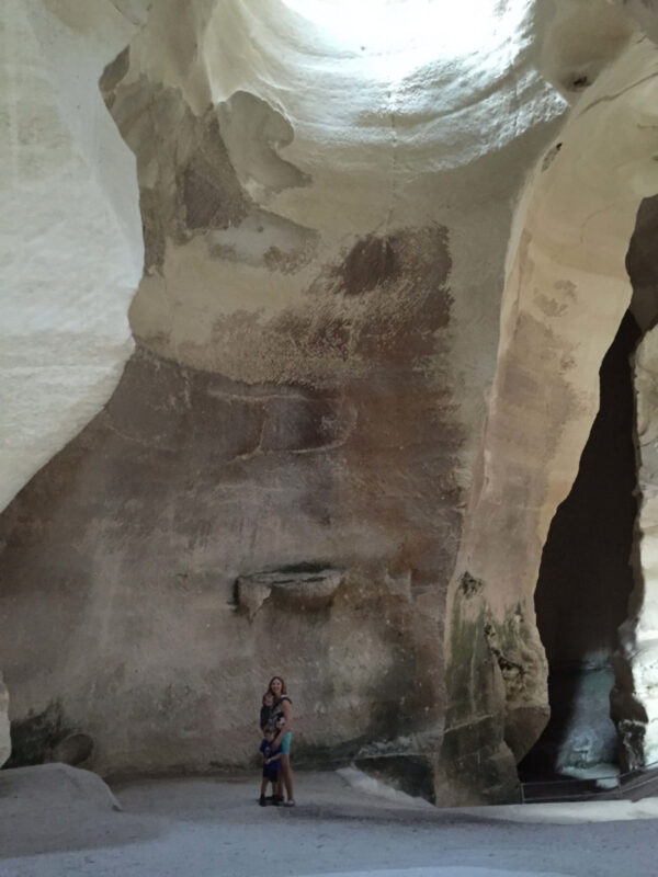 beit guvrin bell caves israel