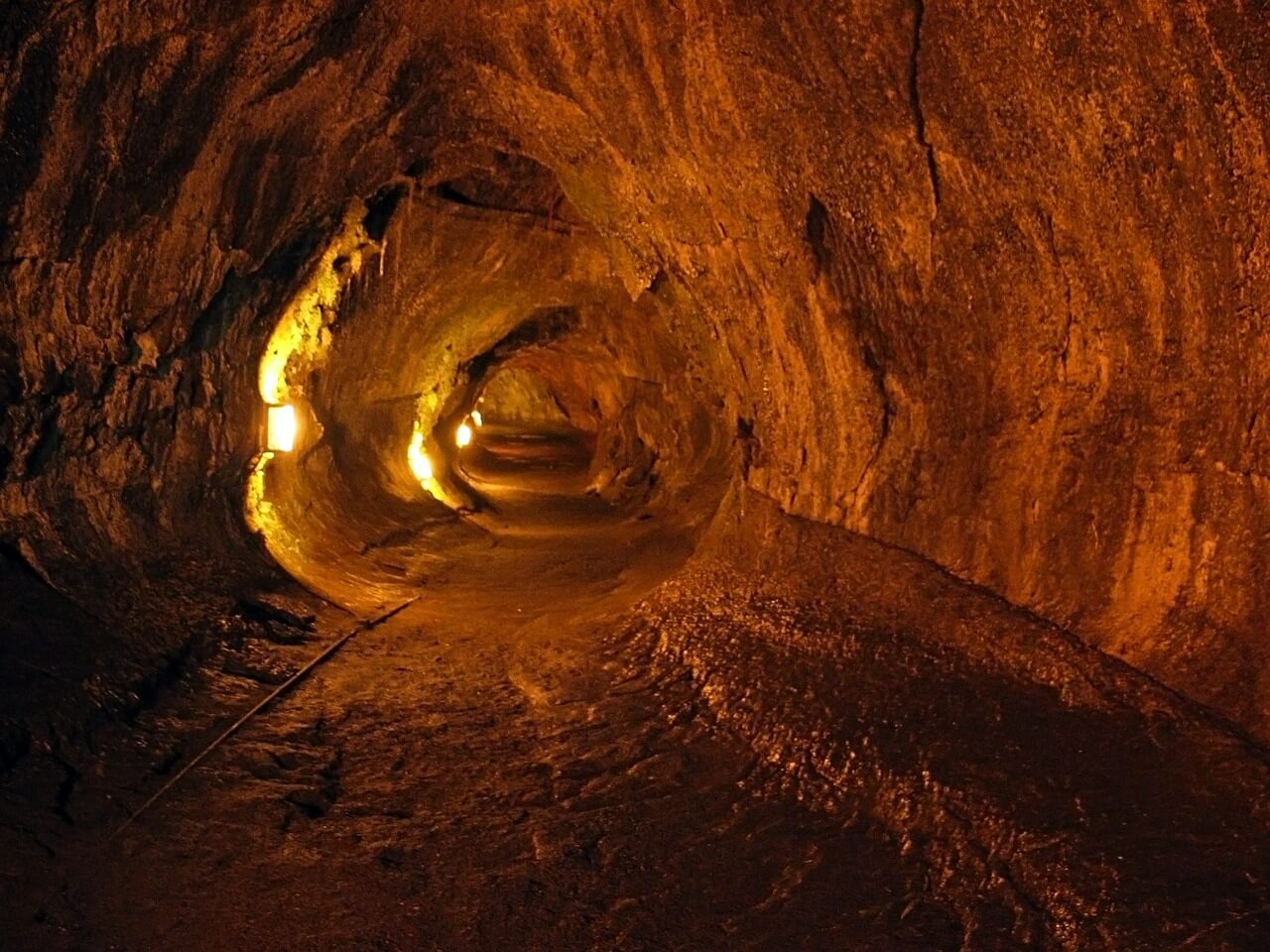 Thurston lava tube, Big Island, Hawaii