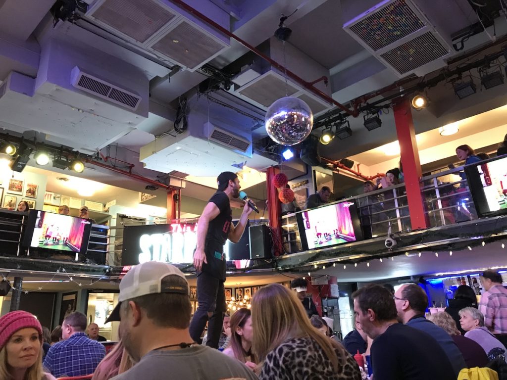 Ellen's Stardust Diner NYC