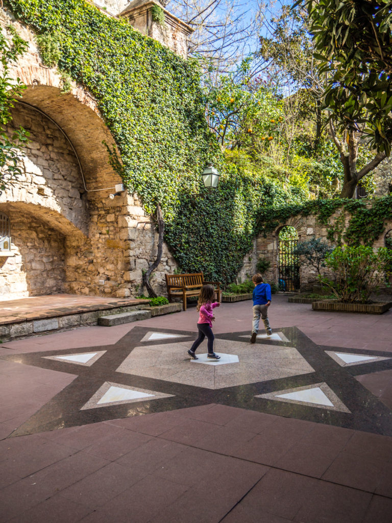 family travel in spain