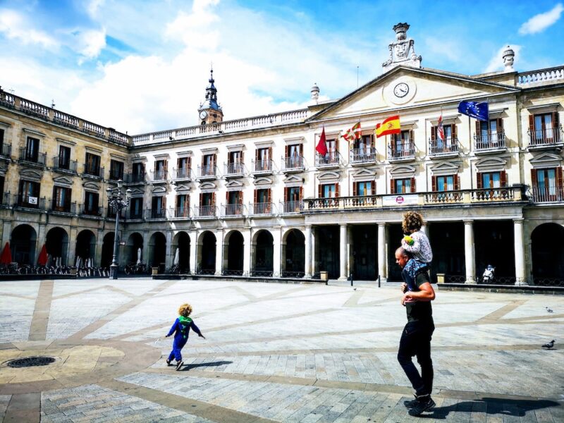 family travel in spain