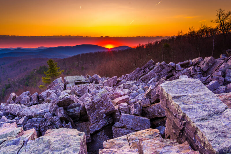 Sunrise over the Blue Ridge Mountains from Blackrock Summit, Shenandoah National Park, Virginia.