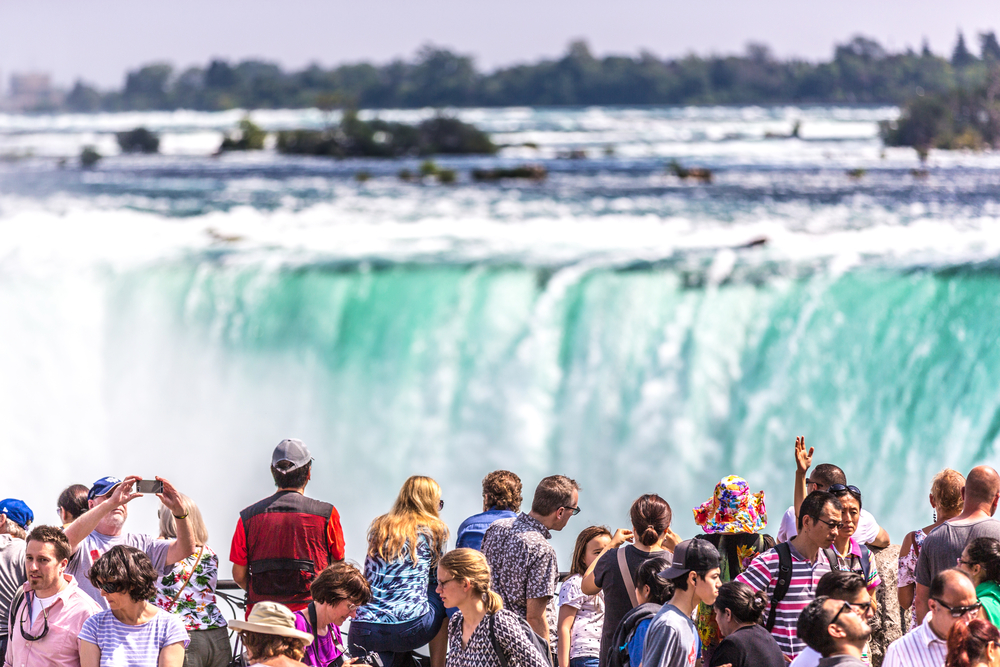 best time to visit niagara falls state park