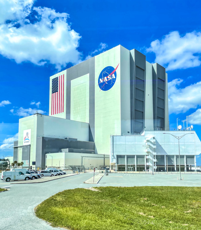 why visit kennedy space center