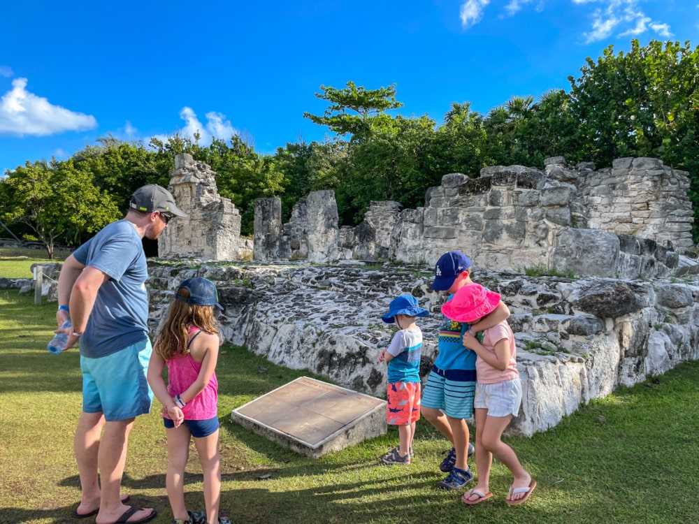 cancun family excursions